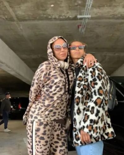 Picture of Phoenix Brown and her mother Melanie Brown.